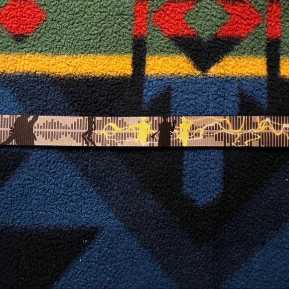 Cirque Du Soleil Michael Jackson’s One Belt - Picture 3 of 8